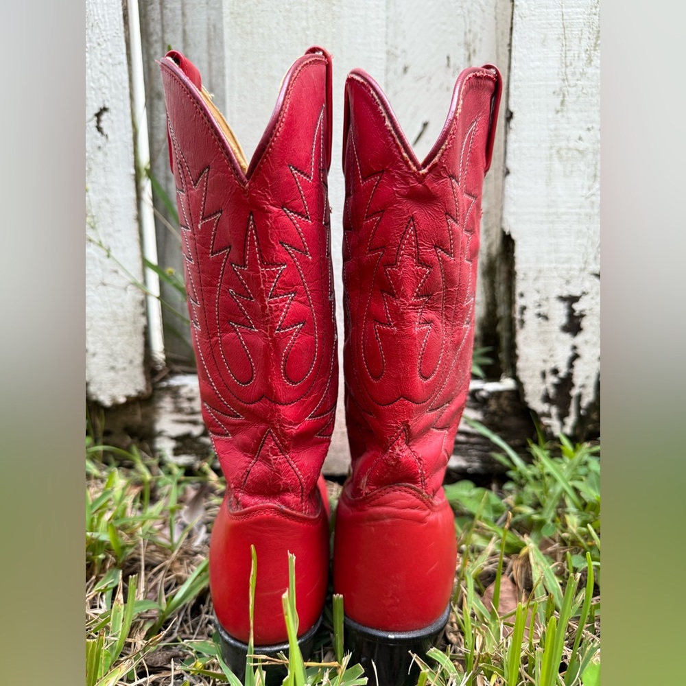 Red Western Cowboy Boots:Size 8 - Picture 7 of 10
